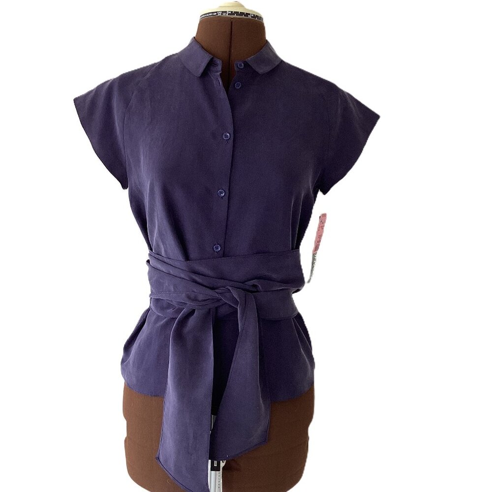 NWT Navy Silk Short Sleeve Button Front Shirt with Attached Sash